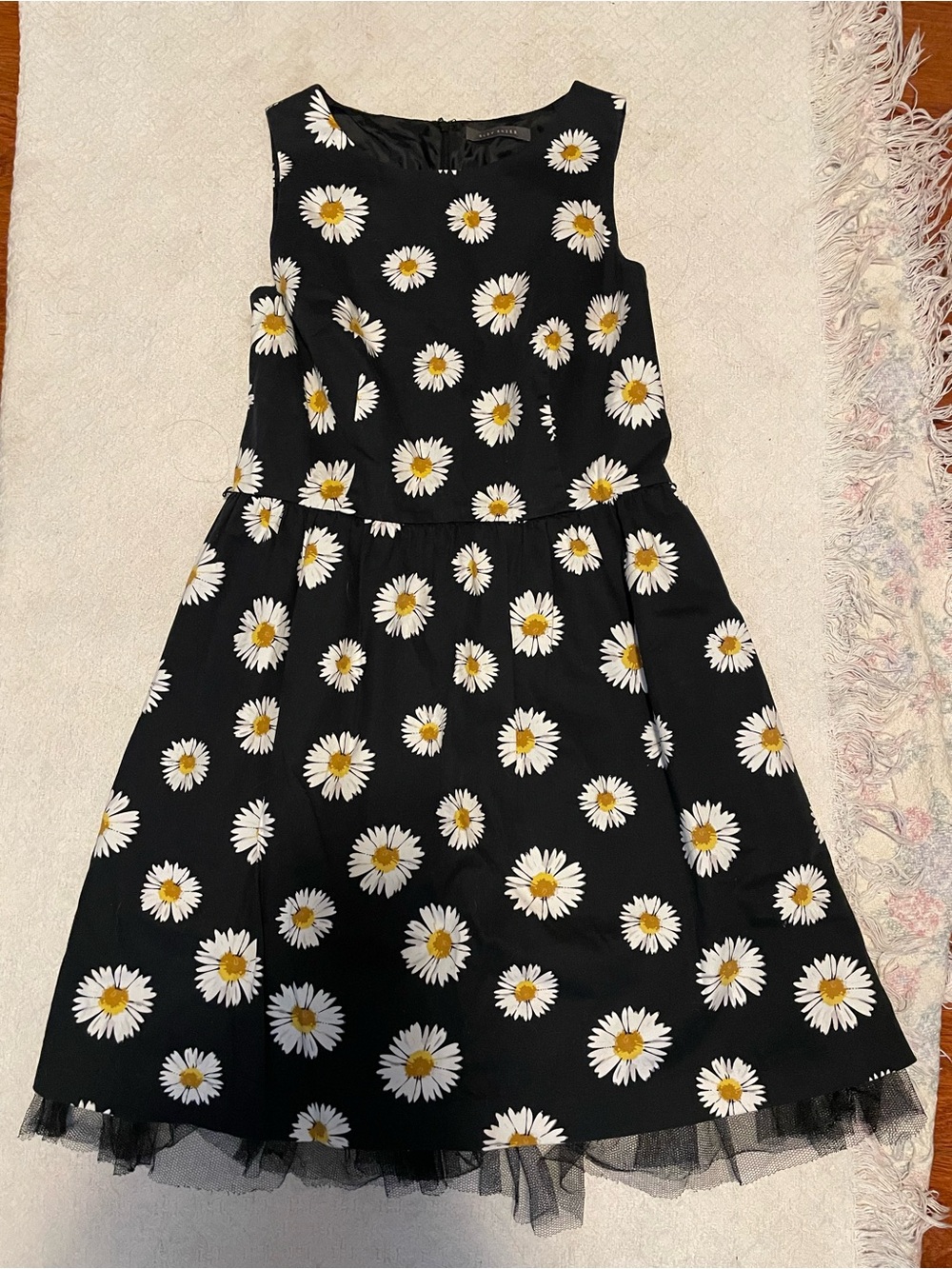 Suzy Shier Black Daisy Print Dress